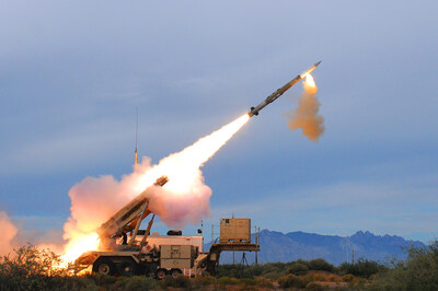 A PAC-3 interceptor with Boeing-built seeker launches to intercept a target during testing. (U.S. Army image) A PAC-3 interceptor with Boeing-built seeker launches to intercept a target during testing. (U.S. Army image)