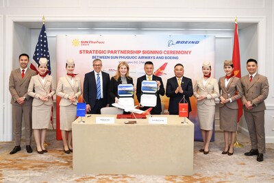 Leaders of Sun Group and Sun PhuQuoc Airways joined Boeing at a ceremony in Washington, D.C. today to announce an order for up to 40 787 Dreamliner jets, which will serve as the backbone of the airline's widebody fleet. Flanked by cabin crew members are (left to right): Brad McMullen, Boeing senior vice president of Commercial Sales and Marketing; Stephanie Pope, president and CEO of Boeing Commercial Airplanes; Dang Minh Truong, chairman of Sun Group; and Tran Minh Son, deputy chairman of Sun Group. Leaders of Sun Group and Sun PhuQuoc Airways joined Boeing at a ceremony in Washington, D.C. today to announce an order for up to 40 787 Dreamliner jets, which will serve as the backbone of the airline's widebody fleet. Flanked by cabin crew members are (left to right): Brad McMullen, Boeing senior vice president of Commercial Sales and Marketing; Stephanie Pope, president and CEO of Boeing Commercial Airplanes; Dang Minh Truong, chairman of Sun Group; and Tran Minh Son, deputy chairman of Sun Group.
